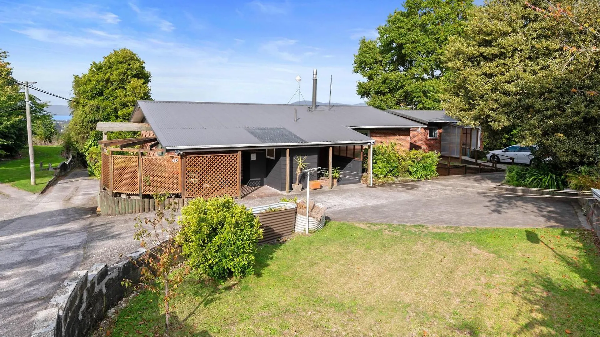 Skyline Staycation - Rotorua Holiday Home