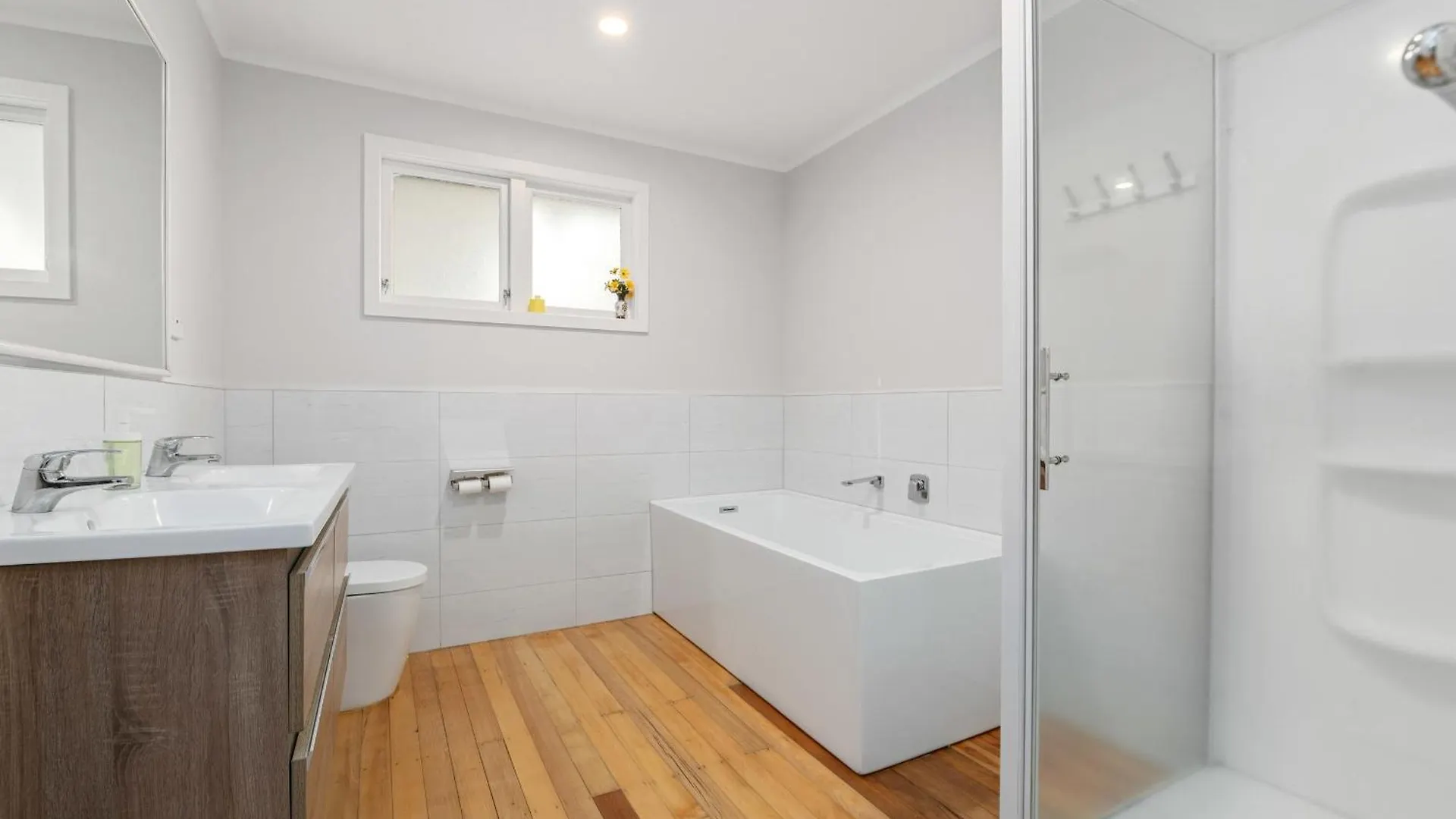 Skyline Staycation - Rotorua Holiday Home